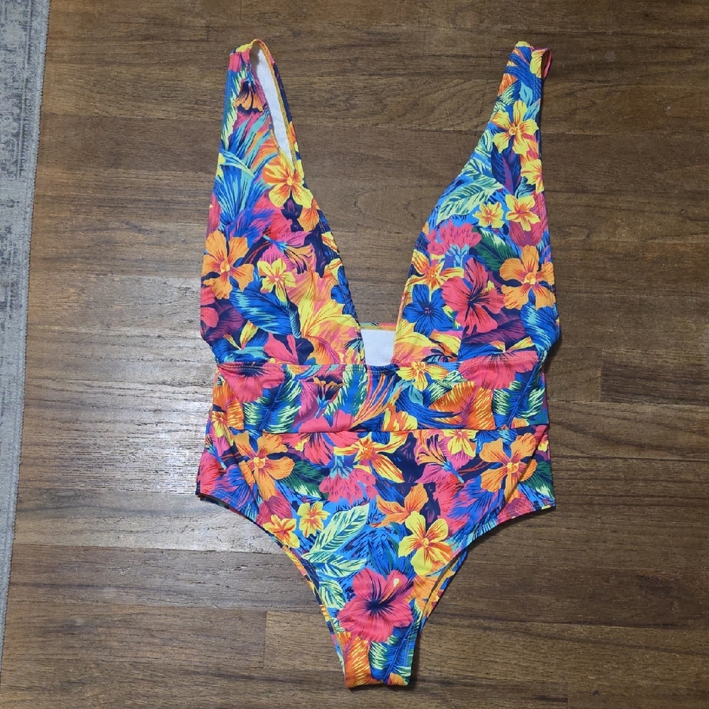 🔴2/$15 NWOT Muteiki Tummy Control Swimsuit